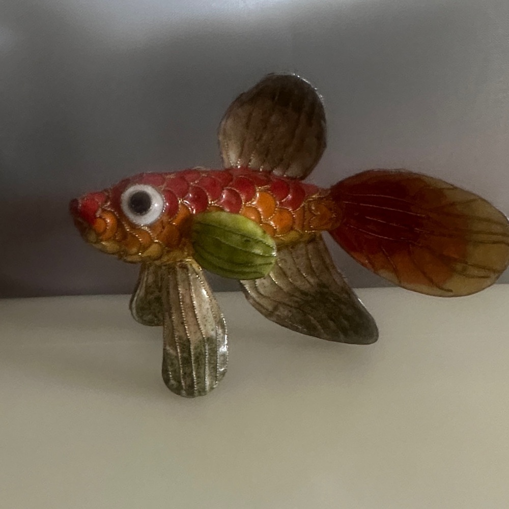 Vintage CHINESE ENAMEL CLOISONNÉ KOI GOLD FISH Ombré - Picture 1 of 4